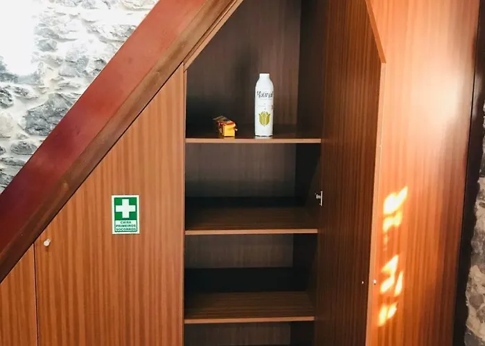 Semesterbostad Casa Lugar Da Ribeira Mit Dachterrasse By Interhome