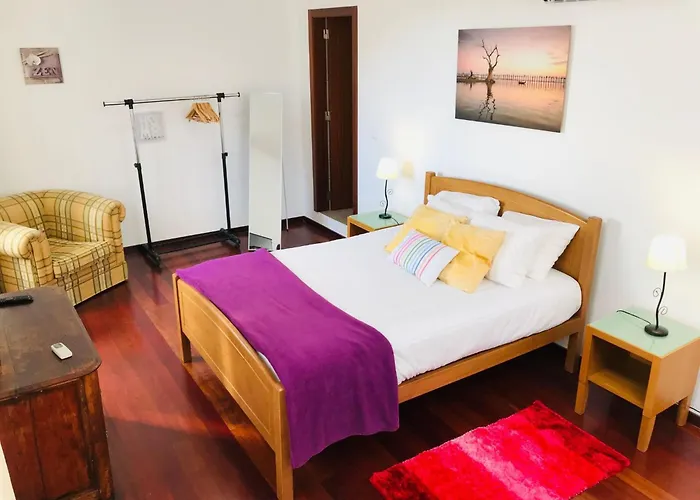 度假居 Casa Lugar Da Ribeira Mit Dachterrasse By Interhome