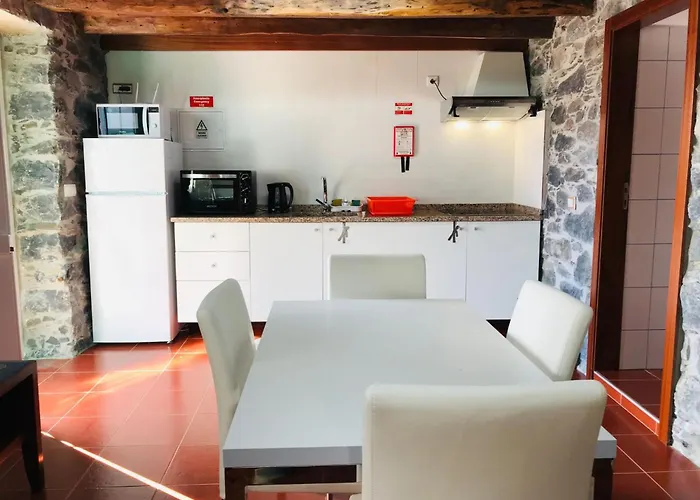 Casa Lugar Da Ribeira Mit Dachterrasse By Interhome * Campanário