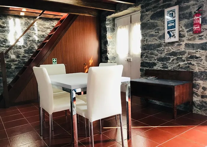 度假居 Casa Lugar Da Ribeira Mit Dachterrasse By Interhome *